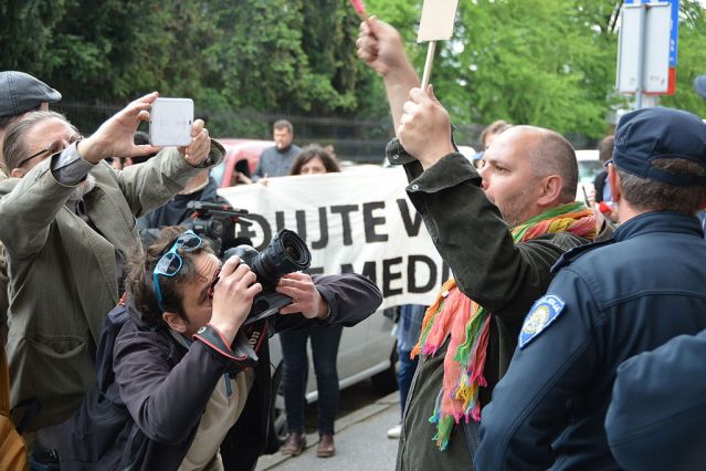 Journalists protest in Zagreb, Croatia, demanding freedom for the press during Freedom of the Press Day, May 2016. Photo by Branko Radavanovic, through Wikimedia Commons 